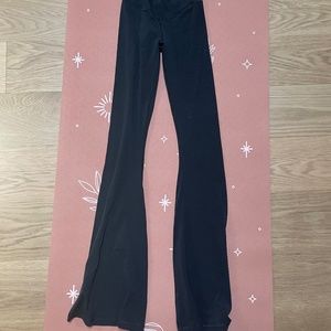 aerie crossover flare leggings